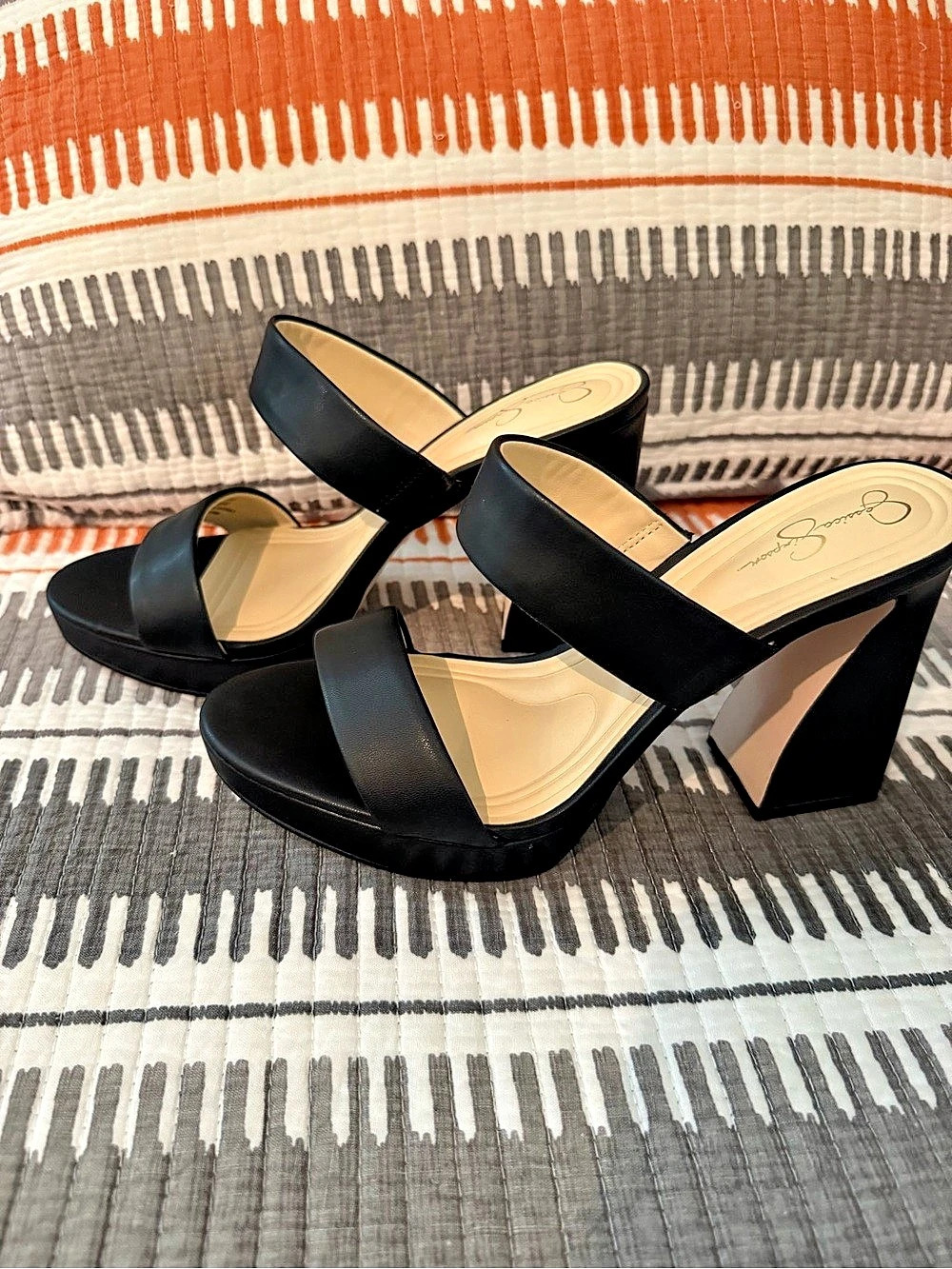 Jessica Simpson Black Block Heel Sandals US 6 Like New